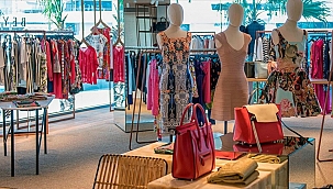 Hollanda'da Müşteriler artan enflasyon nedeniyle mağazalardan uzak duruyor
