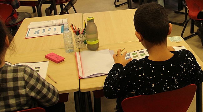 Hollanda'da 500 ilkokul' da 1 Ocak'a kadar ücretsiz kahvaltı verilecek