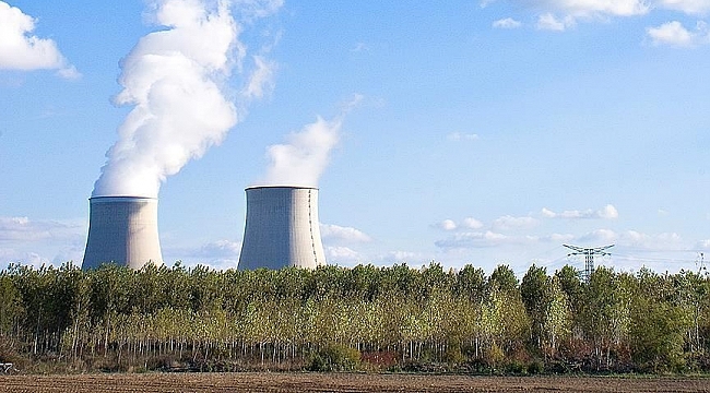 Hollanda’da iki yeni nükleer santral yapılacak