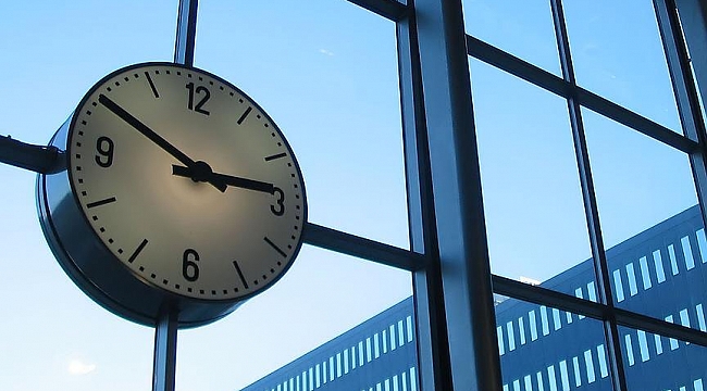 Hollanda'da saat kaç, Türkiye ile Saat Farkı, Hollanda'da kış saati uygulaması yok