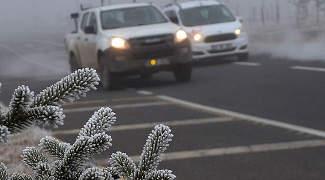 Hollanda'da Buzlanma nedeniyle çok sayıda kaza meydana geldi