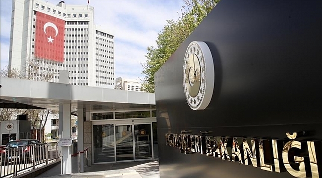Dışişleri: Hollanda’da Kur’an-ı Kerim’i hedef alan aşağılık saldırıyı en güçlü şekilde lanetliyoruz