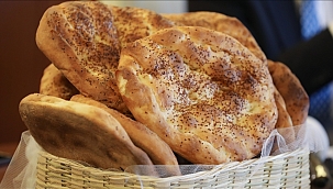 Hollanda'da Ramazan Pidesi 3 euro, Tahinli Çörek 5 euro
