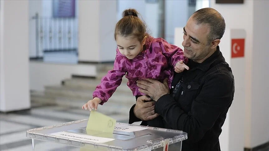 İkinci turu için yurt dışında oy kullananların sayısı 1 milyonu geçti