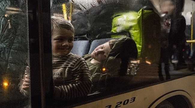 Okul gezisi sonrasında (4) yaşındaki kız çocuğu otobüste unutuldu