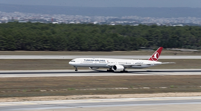 GRAFİKLİ - Antalya'da hava yolu trafiğinde "rekor" yoğunluk