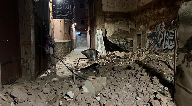 Meer dan 600 doden bij krachtige aardbeving in Marokko