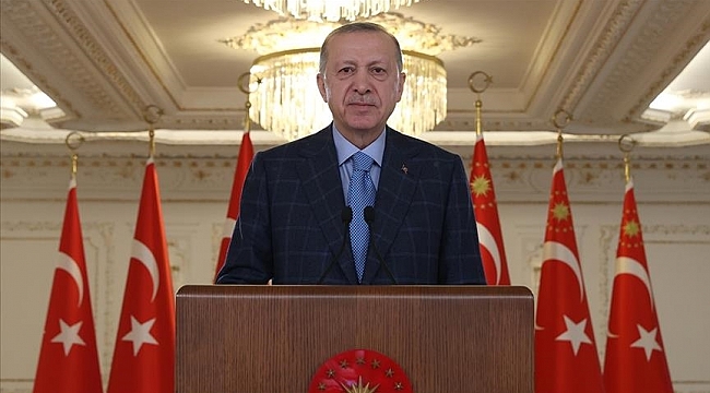 Cumhurbaşkanı Erdoğan: Tüm vatandaşlarımızı Cumhuriyetimizin 100'üncü yaşını selamlamaya davet ediyorum