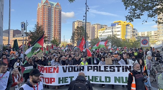 Hollanda'da Filistin'e destek gösterisi düzenlendi