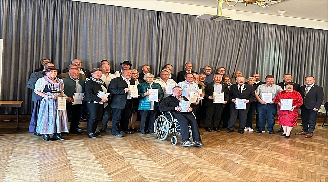 Almanya'da DİTİB camisine, Pfaffenhofen yerel yöneticilerinden ödül