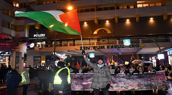 Almanya'da Filistin halkıyla dayanışma eylemi