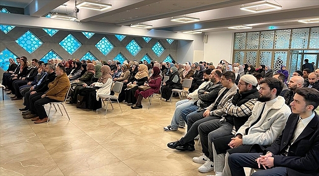 Almanya'nın Stuttgart kentinde "Suffe İslami İlimler" programı başlatıldı