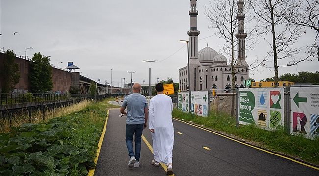 Hollanda'da Müslümanlar, Wilders'ın seçim zaferinden endişeli