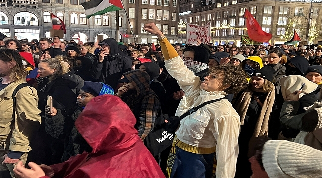 Hollanda'da seçimlerde aşırı sağın yükselişi protesto edildi