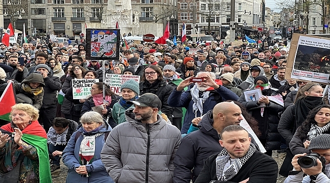 Hollanda'da yüzlerce kişi Gazze'de kalıcı ateşkes için yürüdü