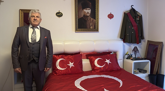 Hollanda'da yaşayan Türker, evini Çanakkale ve Atatürk müzesine çevirdi: