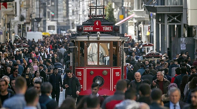 Türkiye nüfusu 85 milyon 372 bini geçti