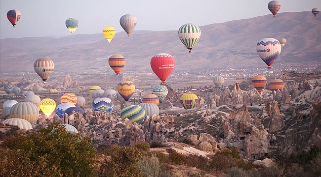 747.000 toeristen genoten van ballonvluchten in Turkije