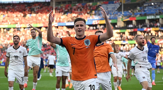 Avusturya'ya 3-2 yenilen Hollanda en iyi üçüncülerden biri olarak turu geçti