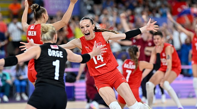 Türkiye: 3 - Hollanda: 2
