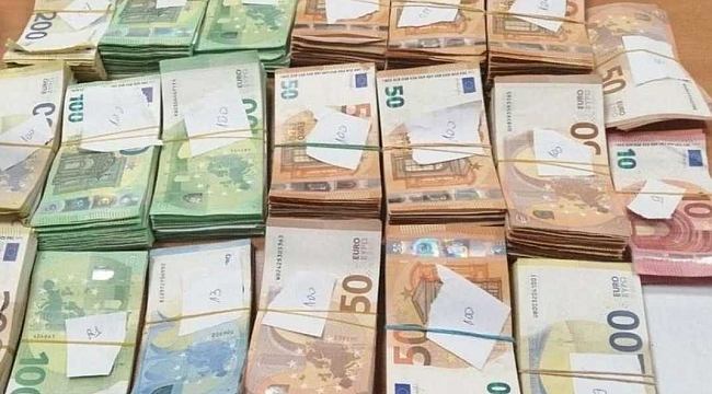 Hollanda’dan Türkiye’ye Giden Tırda Bulgaristan Sınırında 60.000 Euro Ele Geçirildi