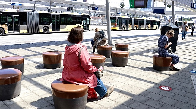 Den Haag’da Çocuklar İçin Ücretsiz Toplu Taşıma Başlıyor