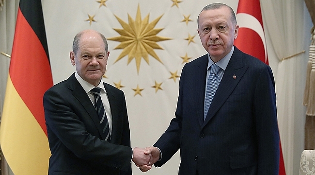 Turkije Uitgenodigd voor de EU-Leidersbijeenkomst: “Geweldig om Onze Europese Partners te Betrekken”