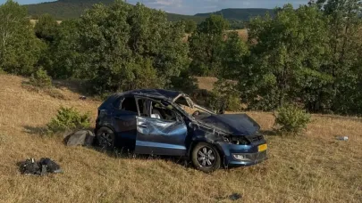 Hollanda Plakalı Araç Kastamonu’da Şarampole Yuvarlandı: 1 Ölü