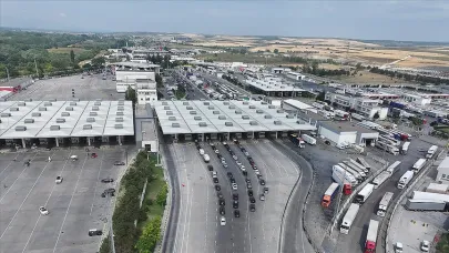 Yıllık izinlerini memleketlerinde geçiren gurbetçilerin dönüş yolculuğu başladı
