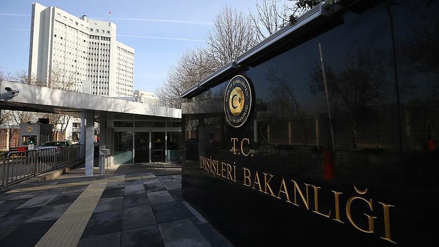 Türkiye'den "yabancı terörist savaşçılar"ın gönderilmesini istemeyen Hollanda'ya tepki