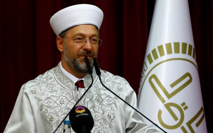 Diyanet İşleri Başkanı Erbaş, Hollanda'da din görevlileri ile buluştu