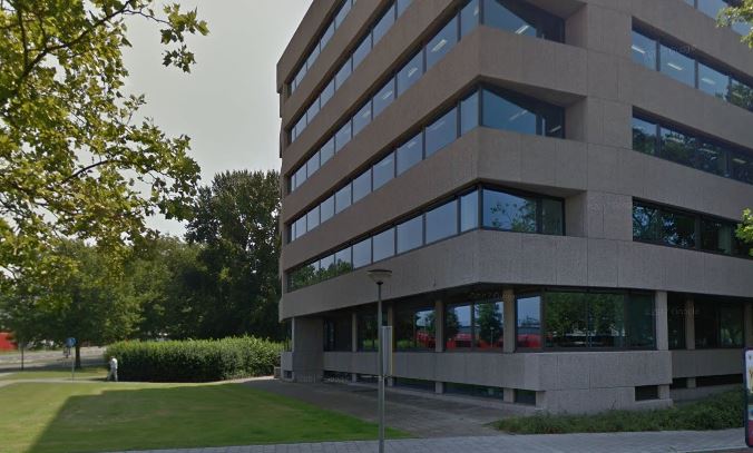Schiedam'dan Fatma ve Mehmet DSW'ye 850 bin avroluk vurgun