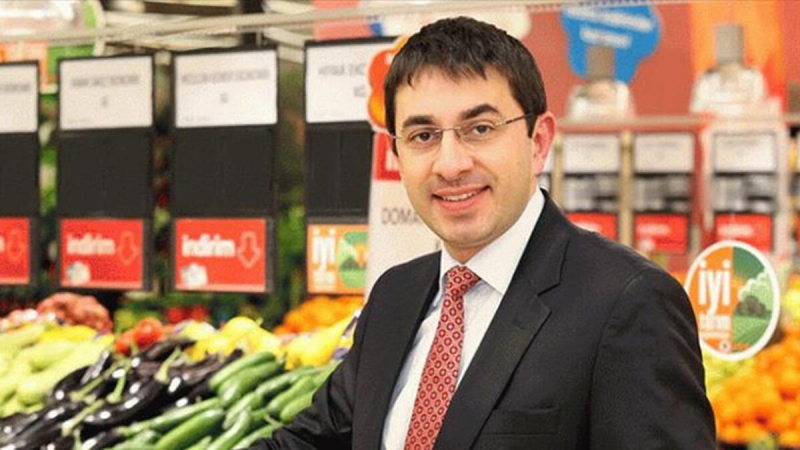 Eerste Turk die een sector vertegenwoordigd van 3.5 triljoen Euro