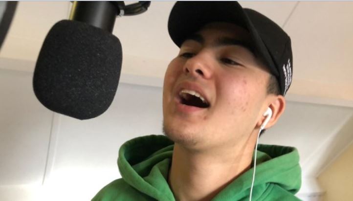 Hollanda'da 15 yaşındaki Türk rap müzik sanatçısı yükselişte