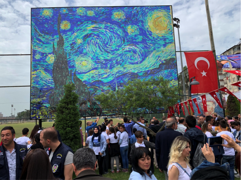 Mersin'de Hollanda'dan esintiler dünyanın en büyük Van Gogh tablosu yapıldı