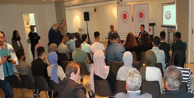Rotterdam Başkonsolosumuz, başarılı girişimcileri gençlerle buluşturuyor