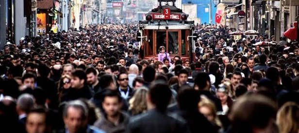 Türkiye'de yaşayan yabancı sayısı 650 bin kişiyi geçti