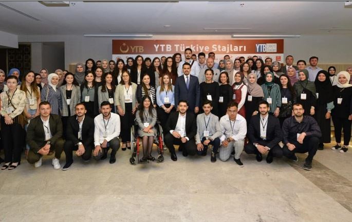 YTB Yurt Dışında 8 Ayda Yüz Binlerce Vatandaşa Ulaştı