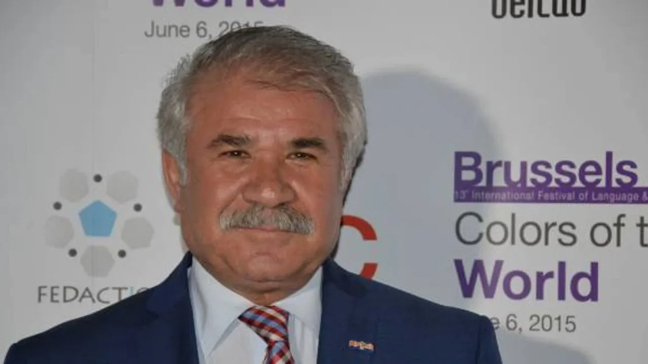 Ermeni meselesine dair toplumsal tartışmalarda sağduyulu ve gerçeklere dayalı bir yaklaşım çağrısında bulunuyor