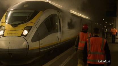 Rotterdam’da Trende Yangın: 200 Yolcu Tahliye Edildi