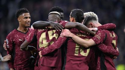 Ajax Teknik Direktörü John Heitinga’dan Galatasaray Hüsranı Sonrası Net Mesaj: “Asla Kendim Bırakmam”