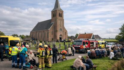 Hollanda’da Kilisede Cenaze Töreni Sırasında 11 Kişi Rahatsızlandı