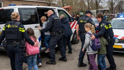 Hollanda’da Olası İstismar Şüphesi: Beş Çocuk Acil Olarak Koruma Altına Alındı