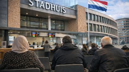 Hollanda’da Belediyelerde Personel Krizi: Türk Vatandaşlar Hizmetlerde Gecikme Yaşıyor