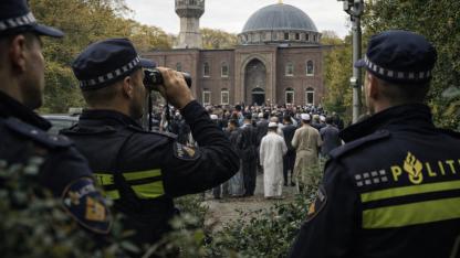Hollanda’da 10 Belediyeye Gizli Müslüman Araştırması Nedeniyle Ceza
