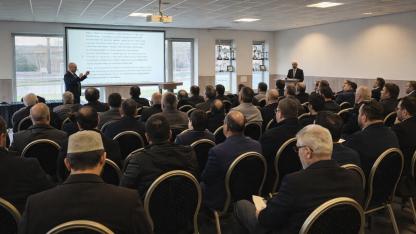 Hollanda’da Din Görevlilerine Ramazan Hazırlık Semineri