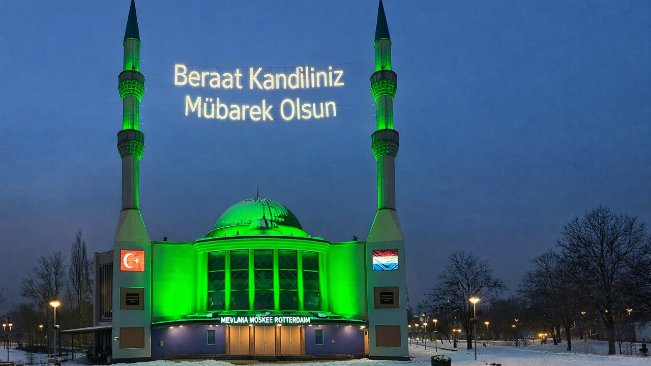 Ramazan’ın Müjdecisi Berat Kandili İdrak Ediliyor