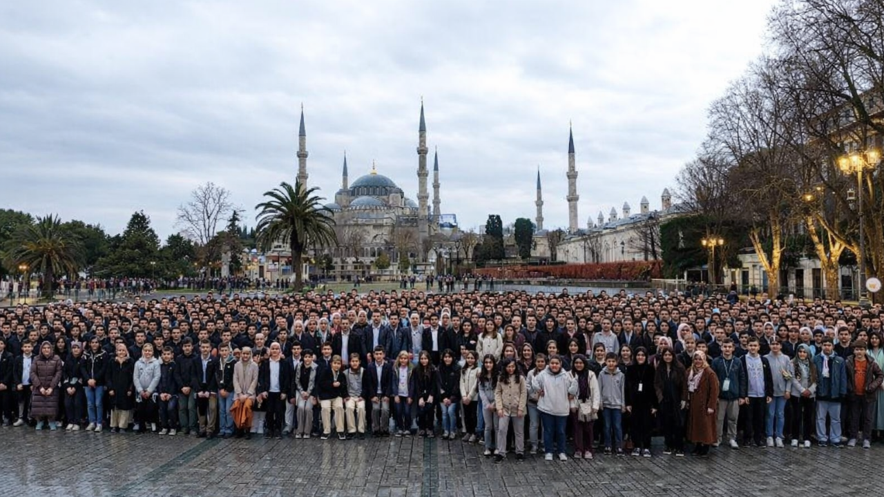 Almanya DİTİB’ten 400 Öğrenciye Türkiye Programı