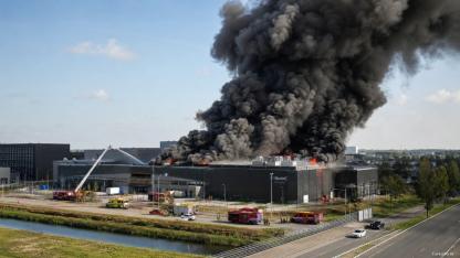Almere’de Veri Merkezi Yangını Dijital Sistemleri Felç Etti