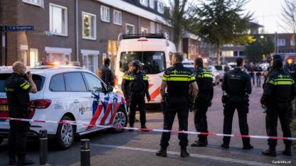 Rotterdam’da Silah İhbarı: Polis Müdahalesinde Bir Kişi Vuruldu